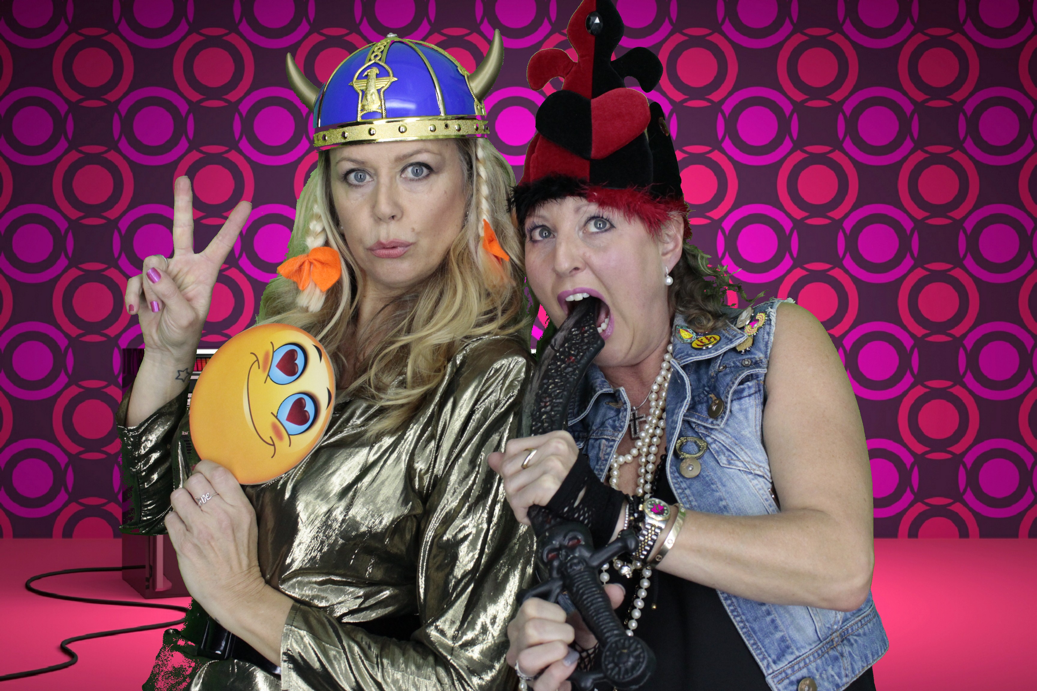 Pete's 80's Birthday Party  | View more photos from the event at gallery.myphotoboothexperience.co.uk/u/MyPhotoBoothExperienceLtd/Petes-80s-Birthday-Party